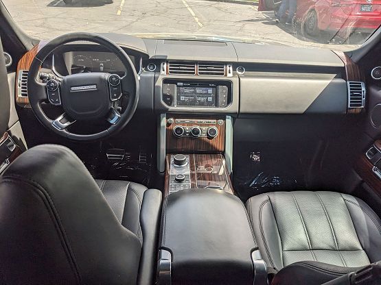 2016 Land Rover Range Rover SuperCharged photo 10