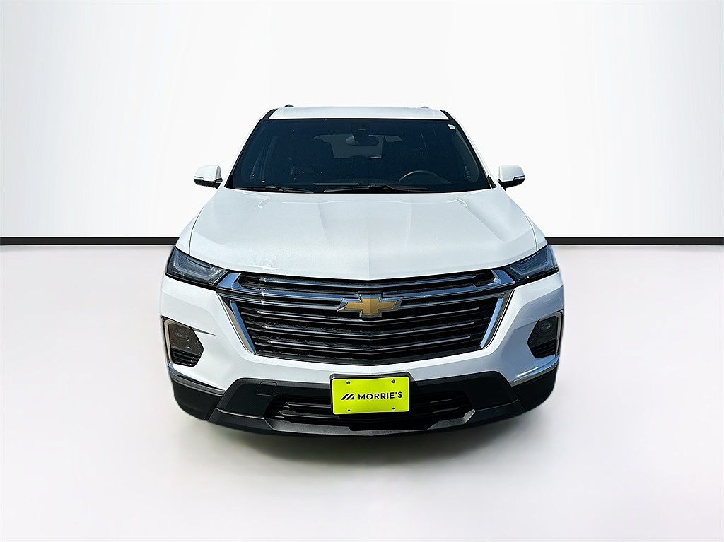 2023 Chevrolet Traverse LT image 1
