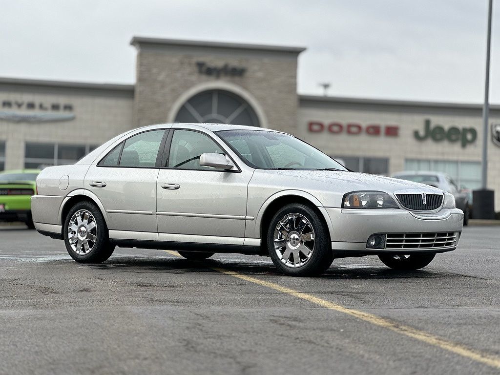 2004 Lincoln LS null image 0
