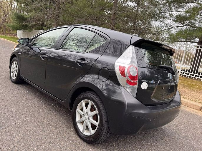 2013 Toyota Prius c