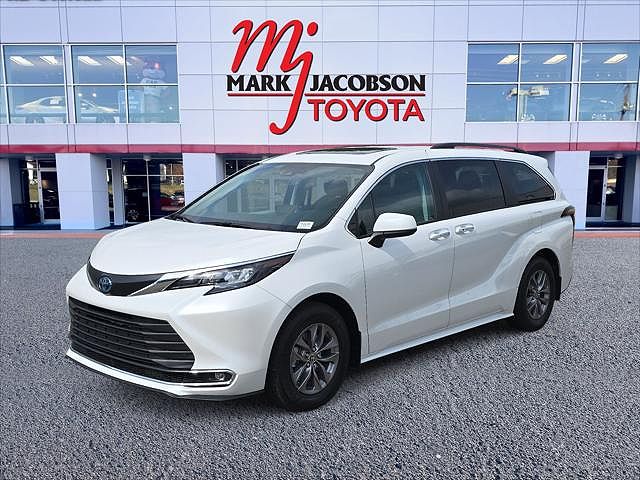2024 Toyota Sienna