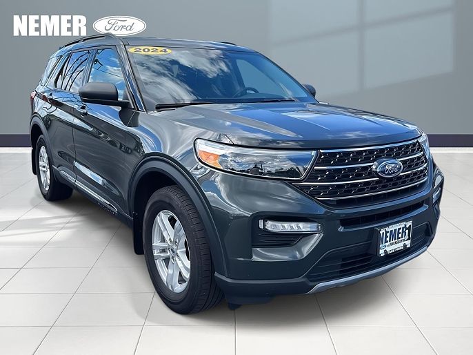 2024 Ford Explorer