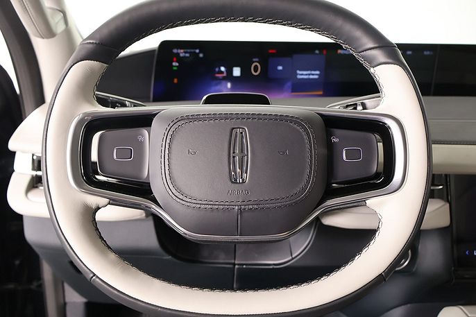 2026 Lincoln Navigator