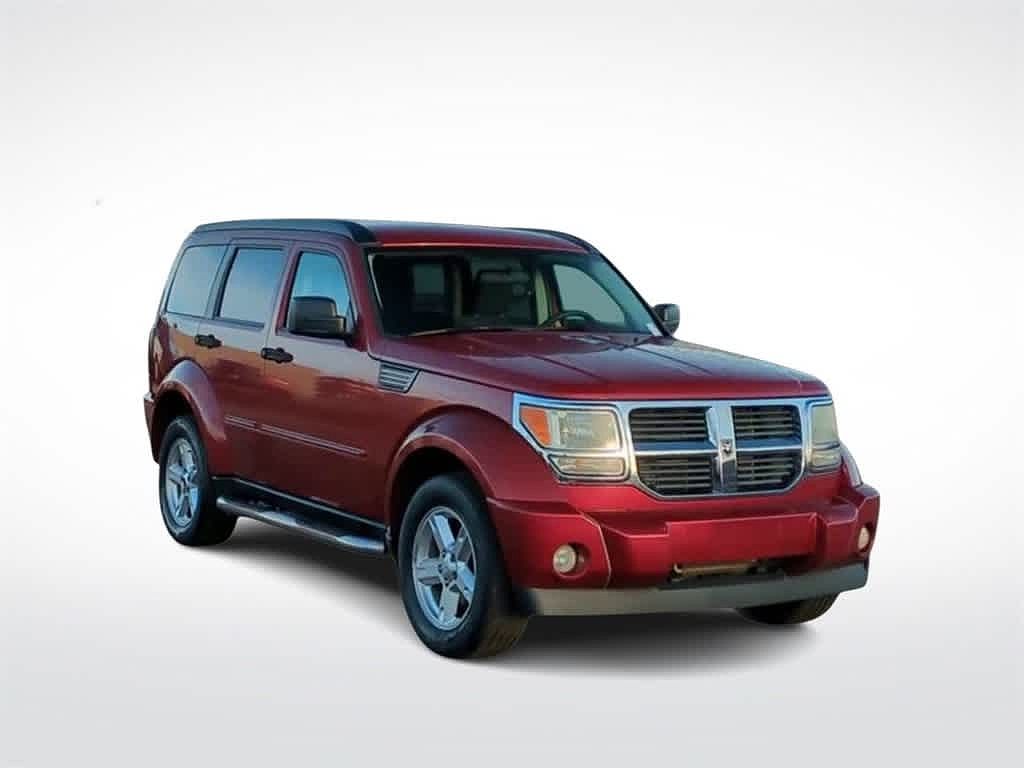 2008 Dodge Nitro SXT image 1