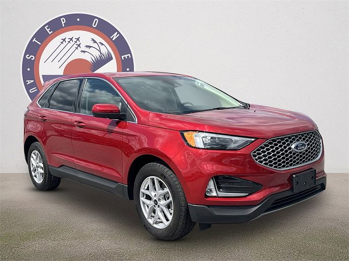 2024 Ford Edge