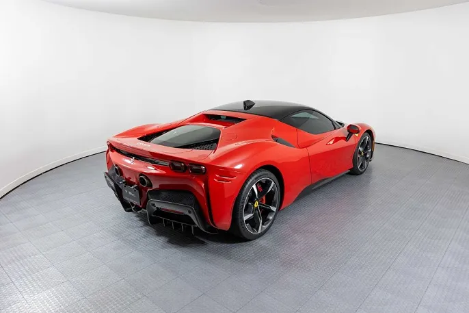 2022 Ferrari SF90