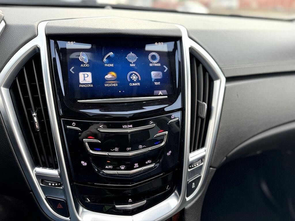 2015 Cadillac SRX Performance image 13