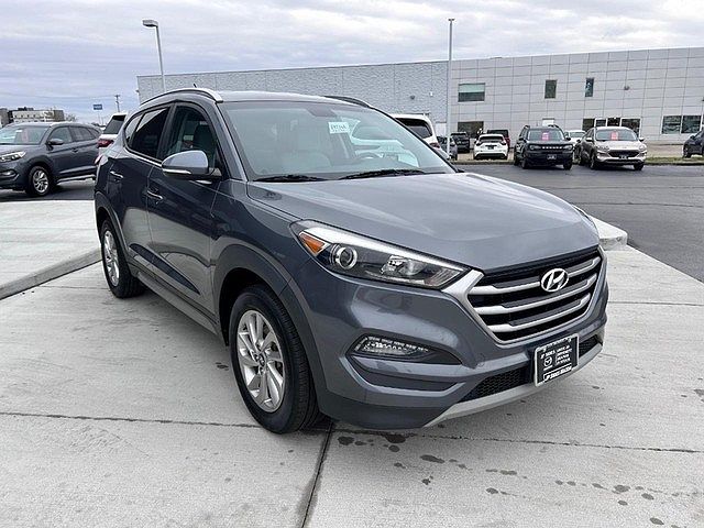 2017 Hyundai Tucson null image 2