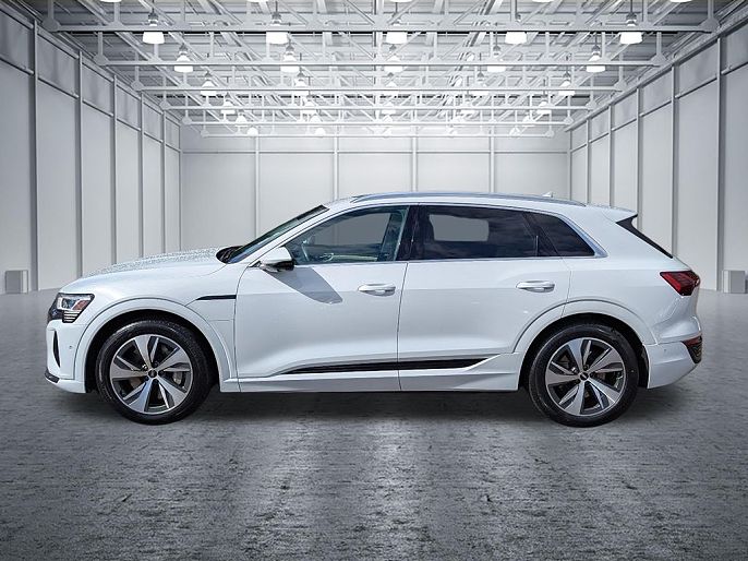 2024 Audi Q8 e-tron