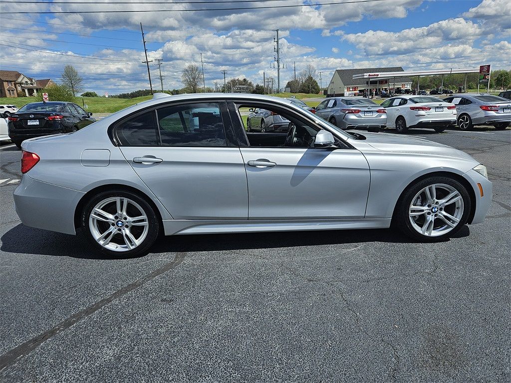 2014 BMW 3 Series 335i image 5