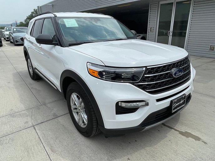 2023 Ford Explorer