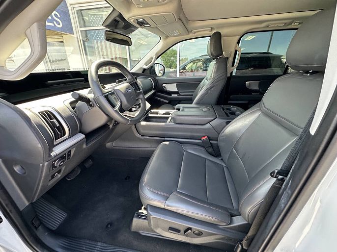 2025 Ford Expedition MAX