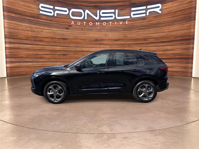 2023 Ford Escape