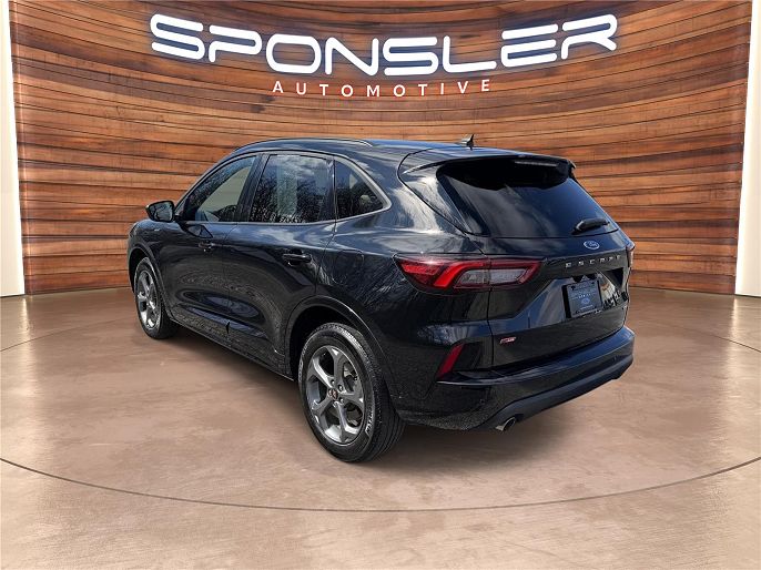 2023 Ford Escape