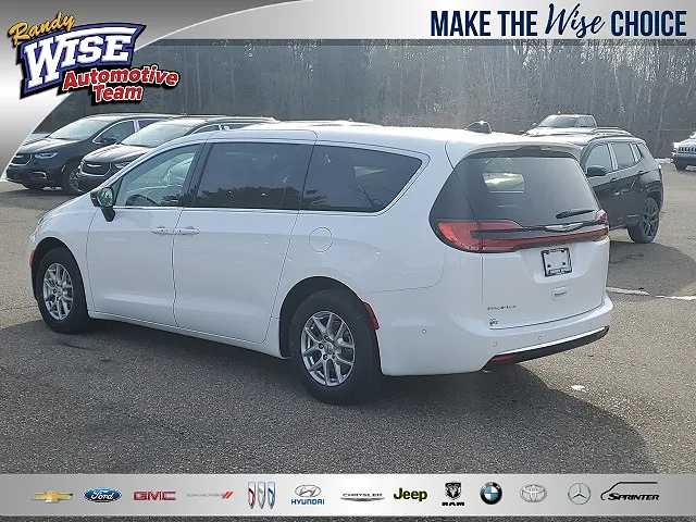 2025 Chrysler Pacifica