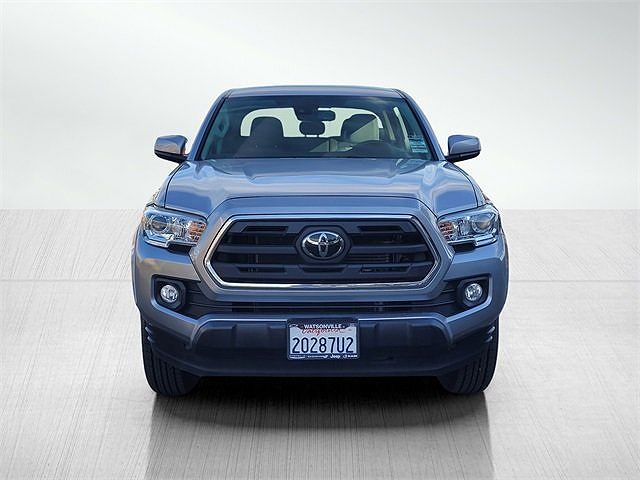 2019 Toyota Tacoma SR5 image 1