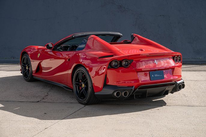 2022 Ferrari 812 GTS