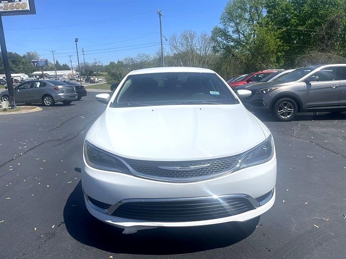 2017 Chrysler 200