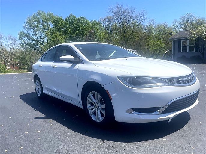 2017 Chrysler 200