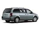 2009 Chrysler Town & Country Touring image 1