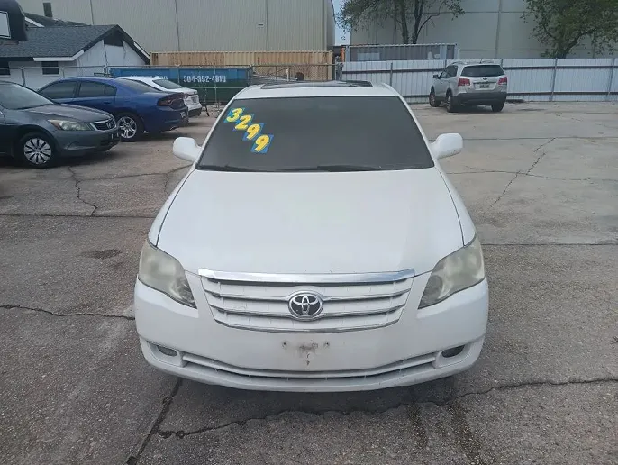 2005 Toyota Avalon