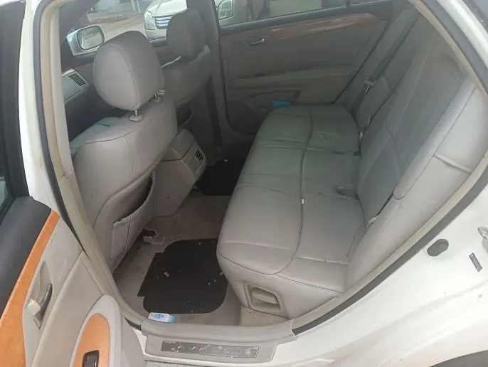 2005 Toyota Avalon
