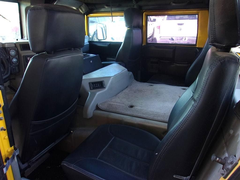 1999 AM General Hummer