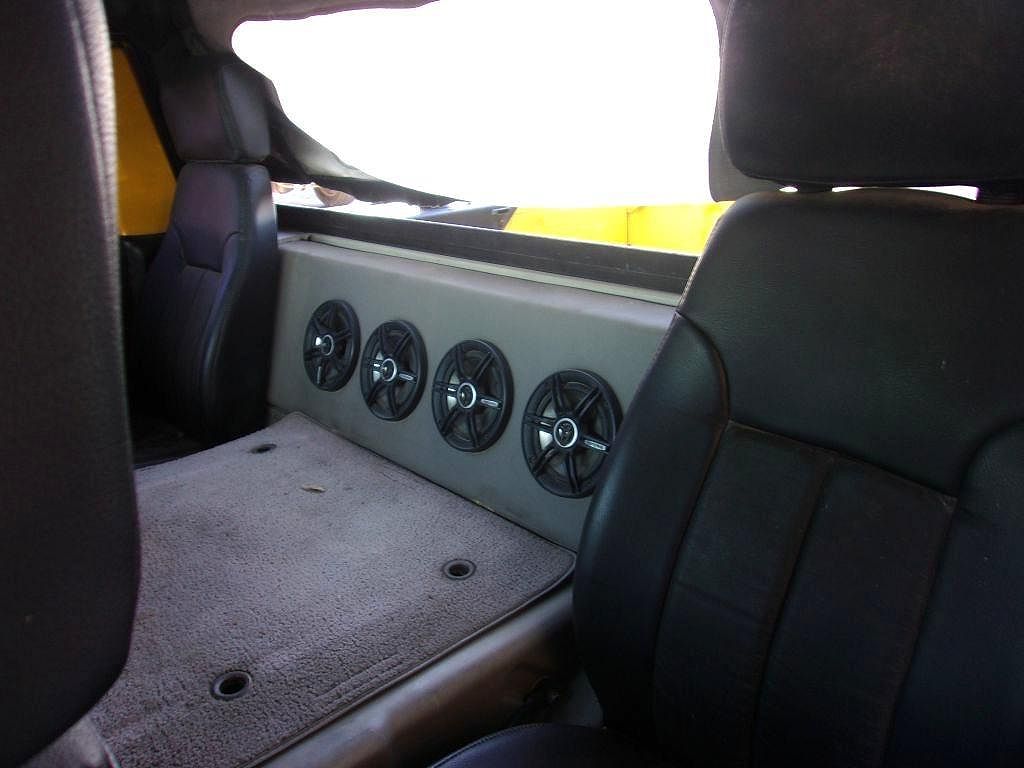 1999 AM General Hummer