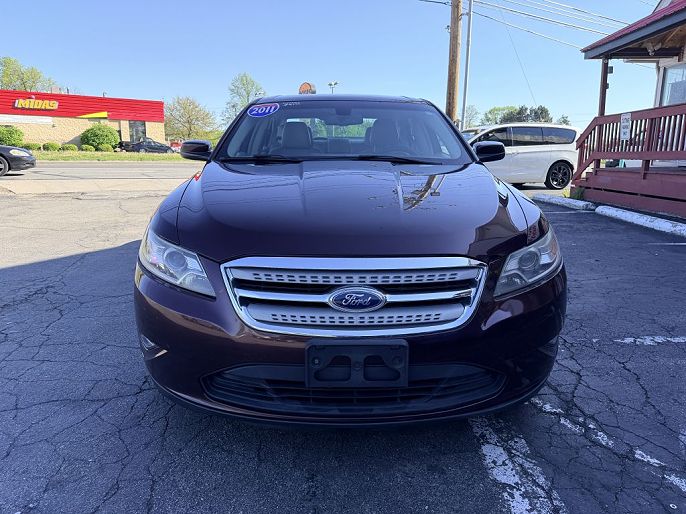 2011 Ford Taurus