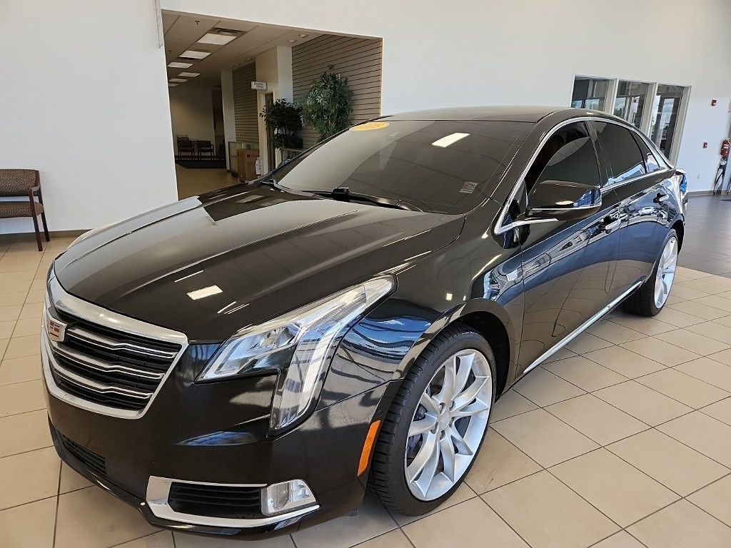 2018 Cadillac XTS Premium Luxury image 1