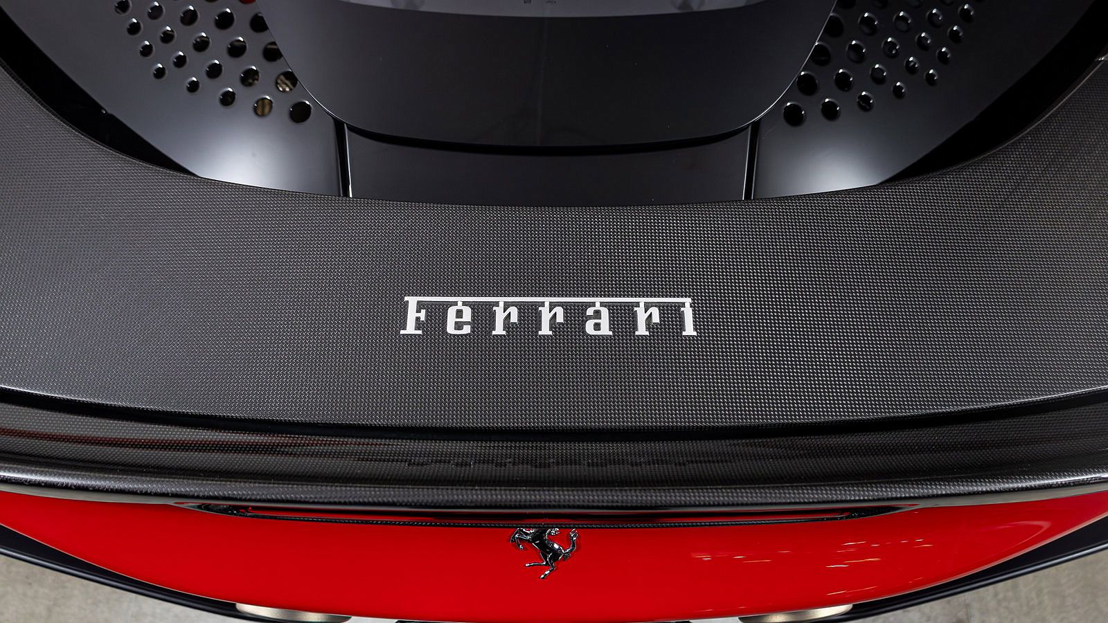 2022 Ferrari SF90 Stradale image 10