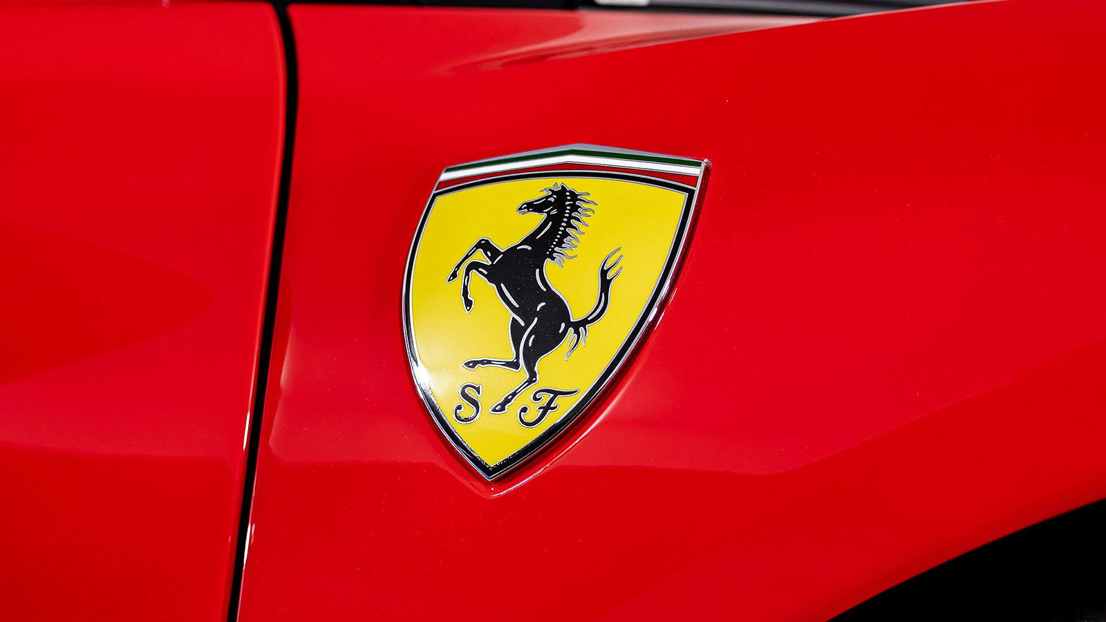 2022 Ferrari SF90 Stradale image 14