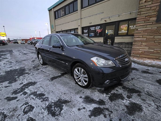 2010 Infiniti M35