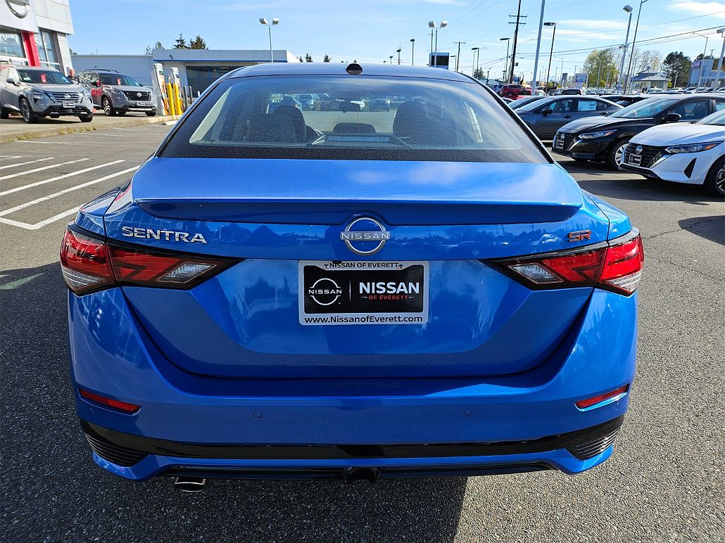 2024 Nissan Sentra SR image 3