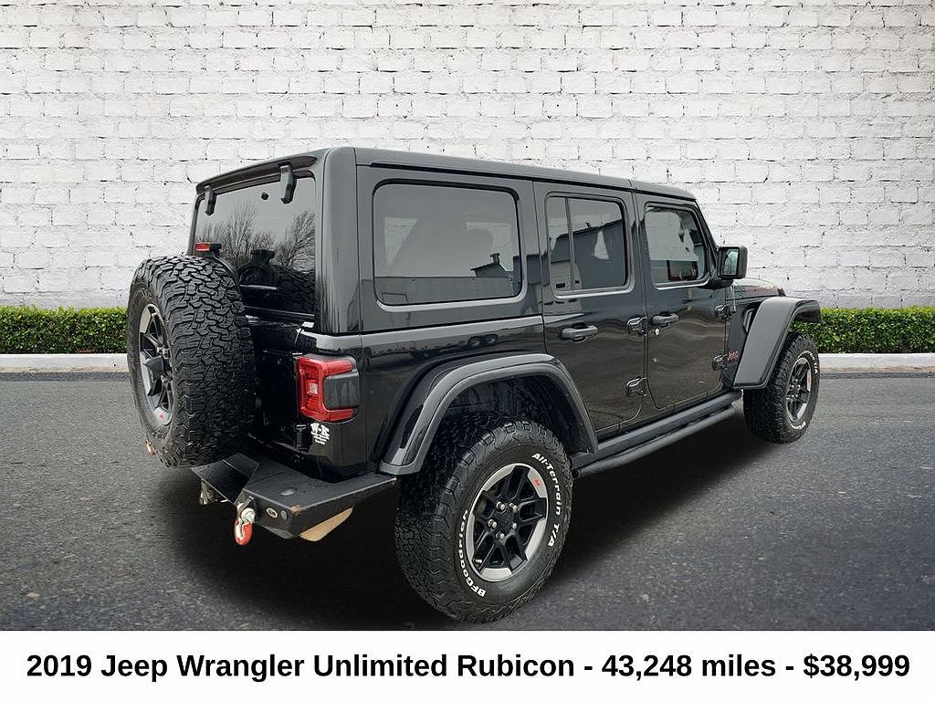 2019 Jeep Wrangler Rubicon image 2