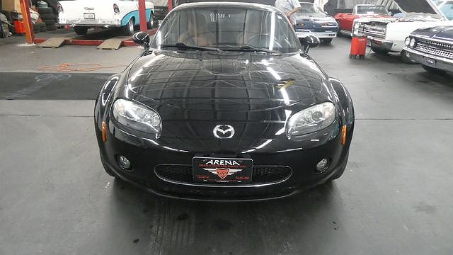 2007 Mazda Miata Touring image 1