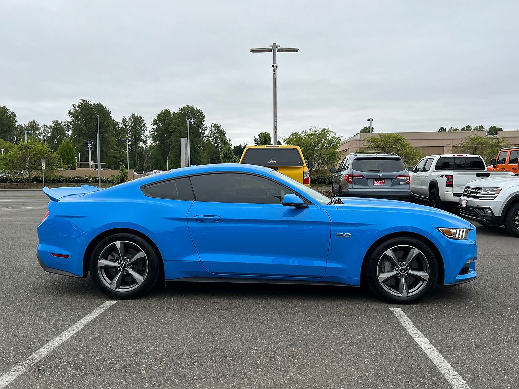 2017 Ford Mustang GT image 5