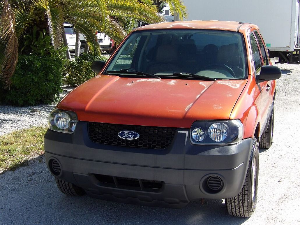 2006 Ford Escape XLS image 1