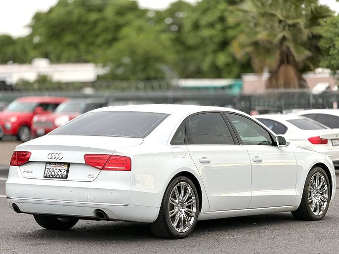2012 Audi A8