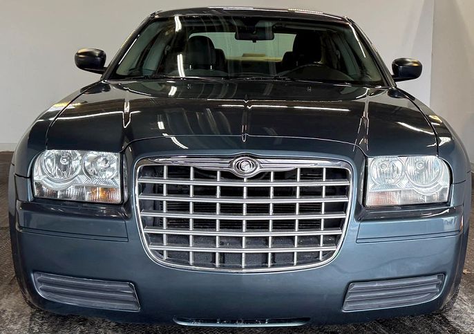 2005 Chrysler 300