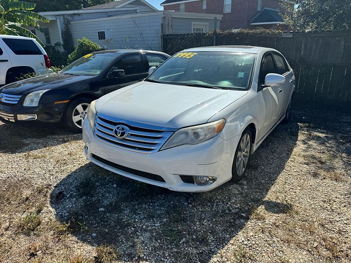 2011 Toyota Avalon