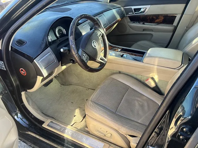 2009 Jaguar XF