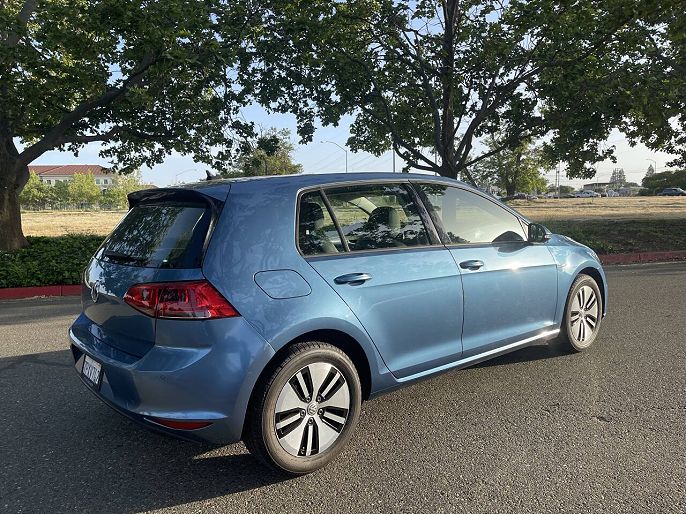 2015 Volkswagen e-Golf