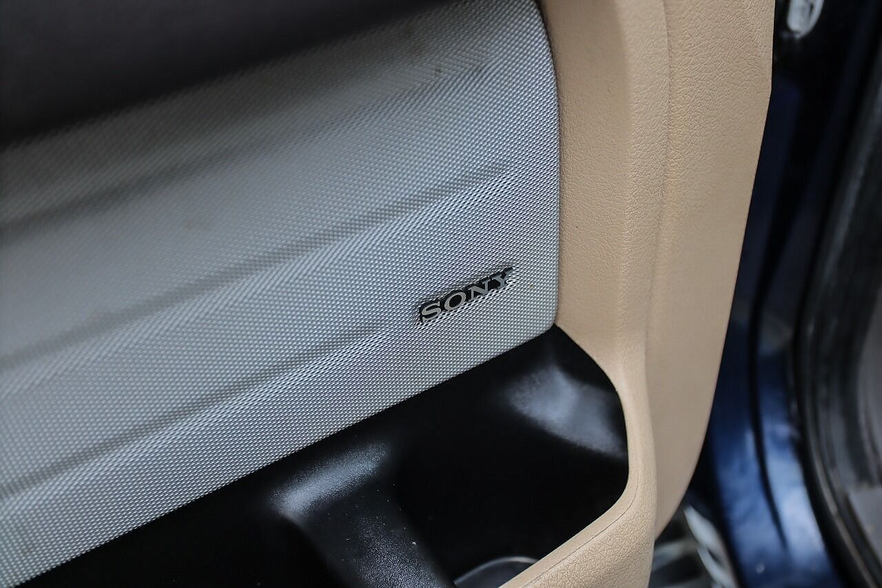 2012 Ford F-150 Lariat image 20