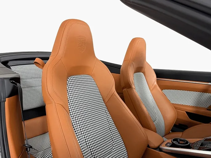 2025 Porsche 911