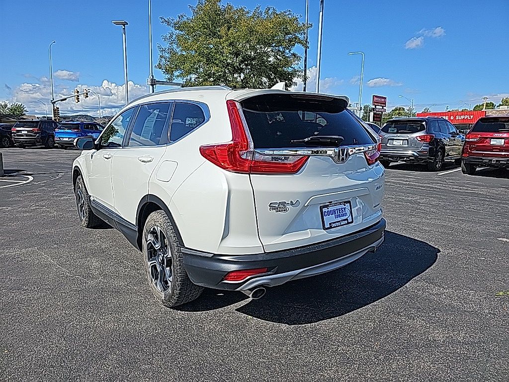 2018 Honda CR-V Touring image 4
