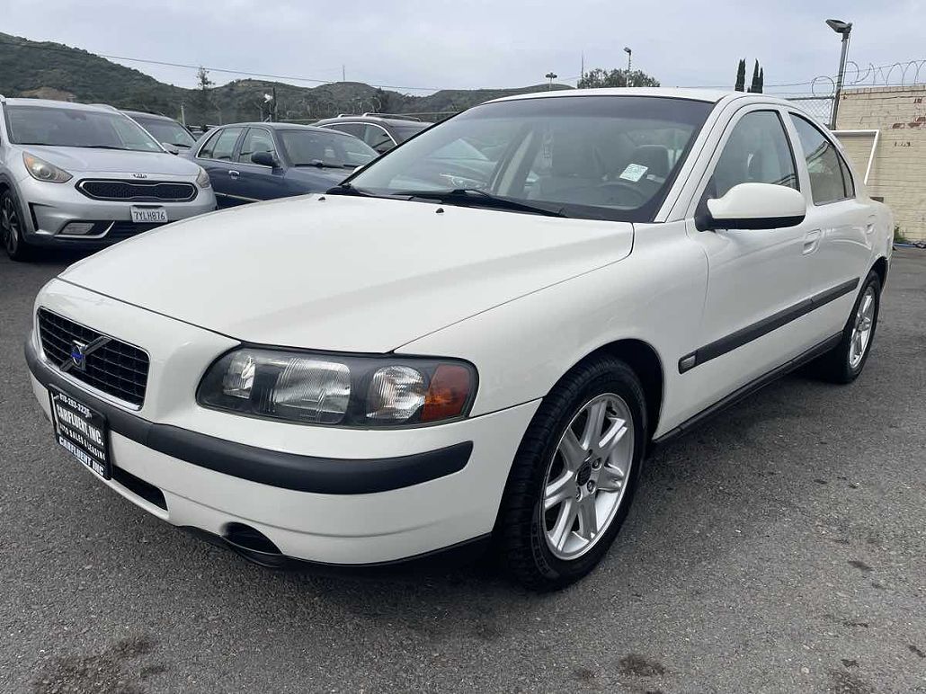 2002 Volvo S60 null image 2