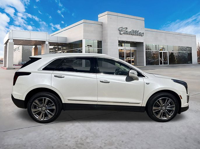 2025 Cadillac XT5