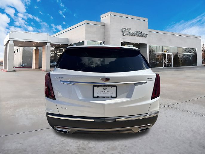 2025 Cadillac XT5