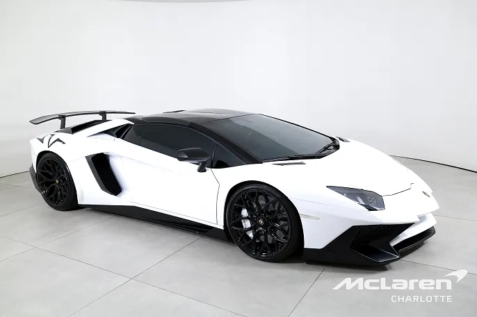 2016 Lamborghini Aventador